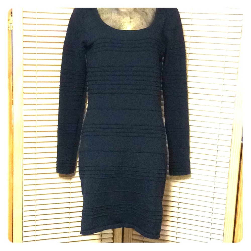 🐞 Long Sleeve Bodycon Knit Black Dress
